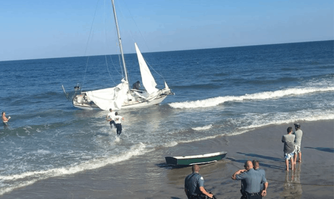 Sailboat Crashes On North Wildwood Beach