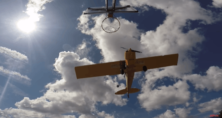 Airplane Basketball Shot (Harlem Globetrotters)