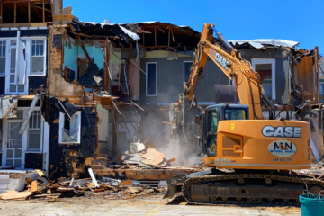 Wildwood House Demolition - Casa Del Rey (1925)