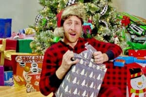 A Cozy Christmas Quarantine (Song)