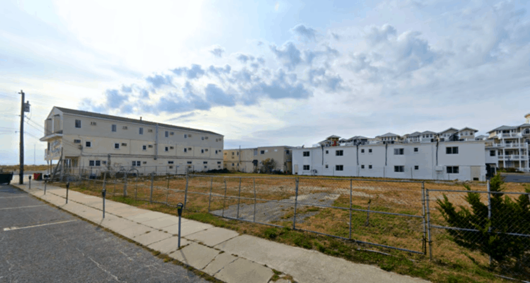 9 Units To Be Built On Old Town and Country Motel Lot