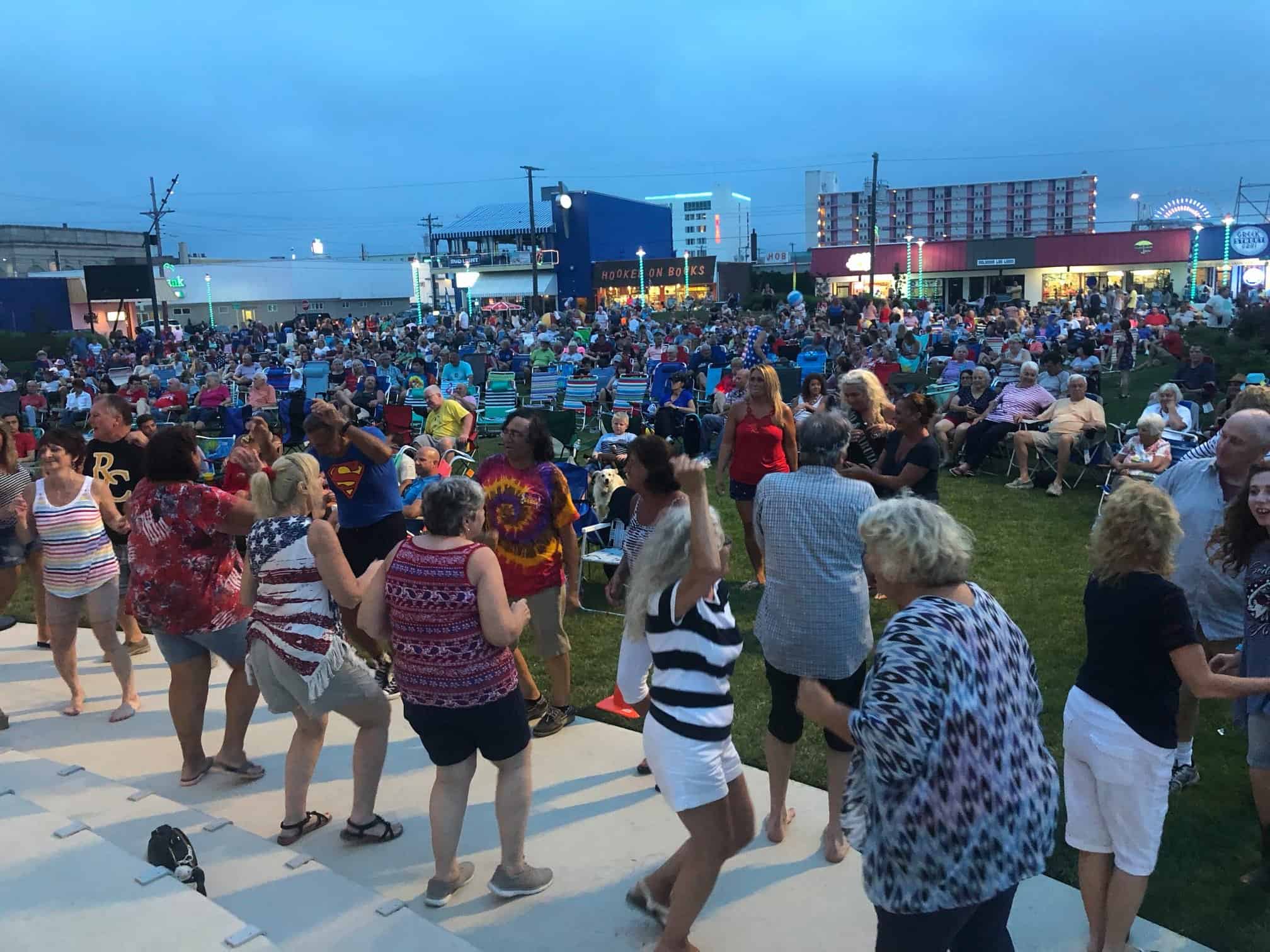 Downtown Wildwood is Rocking the Dog Days of Summer