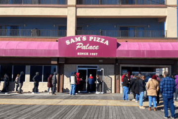 Sam’s Pizza Closing Schedule Announced 2022