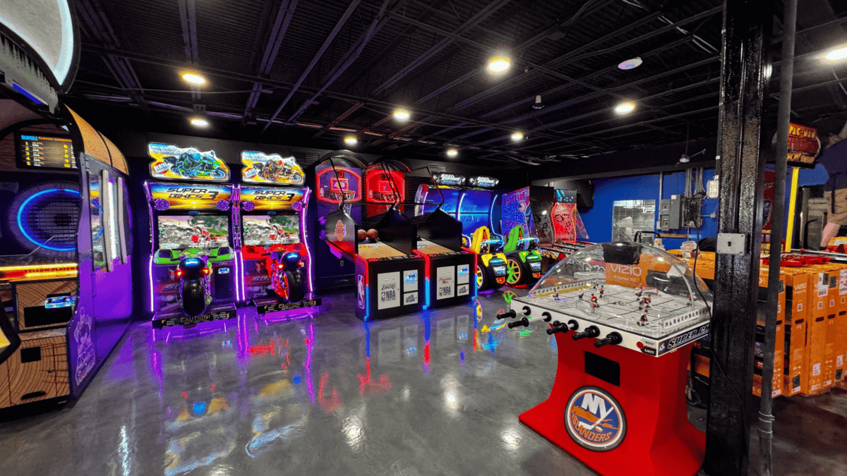 Wildwood’s Honky Tonk Saloon Game Area - Wildwood Video Archive